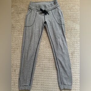 Lululemon Base Runner Pant Mini Check Pique White Heathered Black Jogger